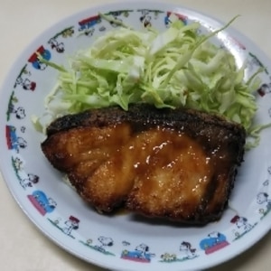 照り焼きと同じ調味料でOK♪ぶりの竜田揚げ